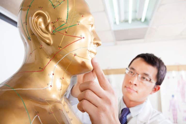 Acupunctuur-les-Opleiding-Basis-Chinese-Geneeskunde-Shenzhou-Open-University-of-Traditional-Chinese-Medicine-1